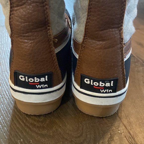 NWOT Globalwin winter weather proof boots - Picture 3 of 5